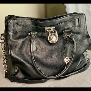 Black leather Hamilton Michael Kors Handbag